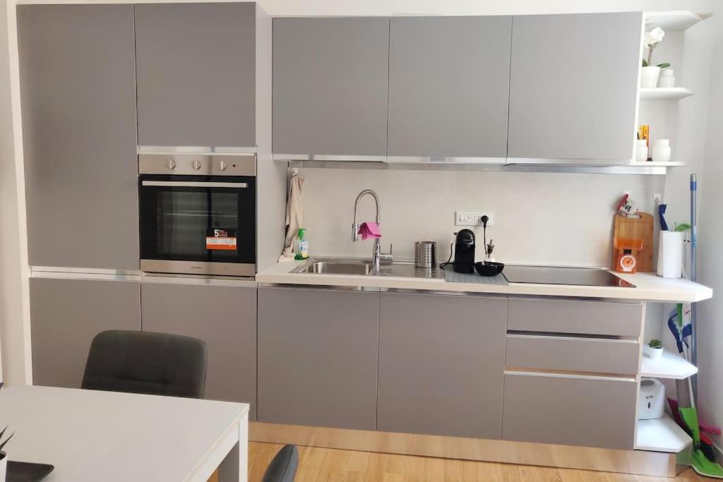 Appartement La Casa Di Dani à Gênes Extérieur photo
